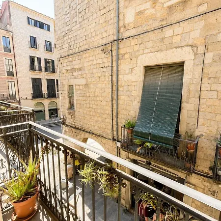 Ferreries 1c - Views Of Placa Del Vi - Air Conditioning - Elevator Girona